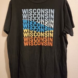 Black Graphic Tee with Multicolor Wisconsin Print Size Xl